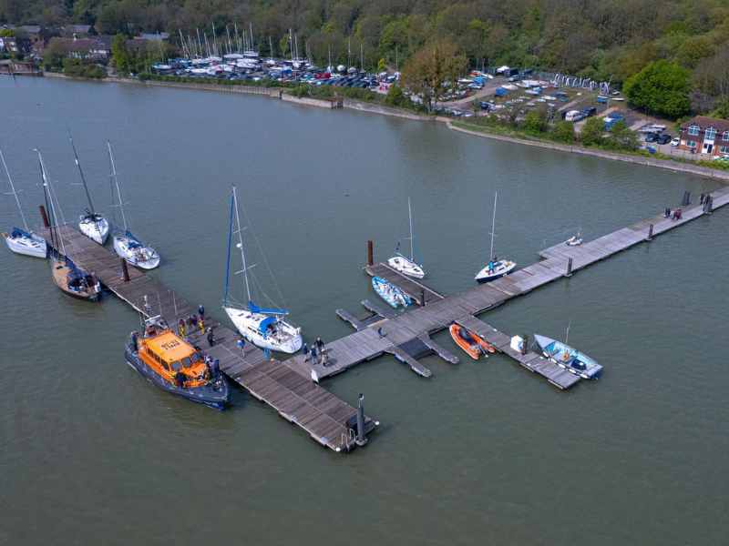 Medway Yacht Club Mooring and Pontoon 
